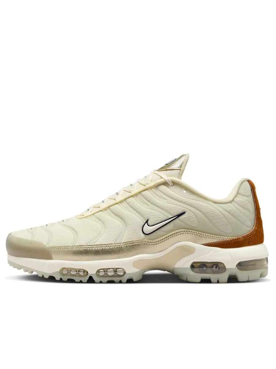 Кроссовки Nike Air Max Plus Golf 'Players Championship' — изображение 1 из 6, бежевый