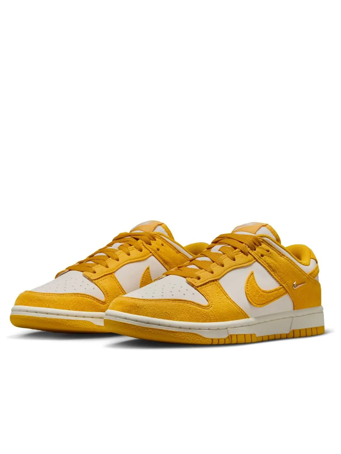 Кроссовки (WMNS) Nike Dunk Low 'Dark Sulfur' — изображение 4 из 6, желтый