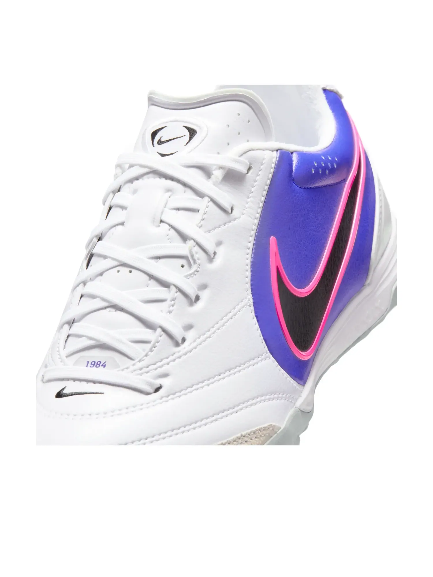 Кроссовки Nike Tiempo Ligera Pro 'White Racer Blue Pink Blast Black' — изображение 5 из 6, белый
