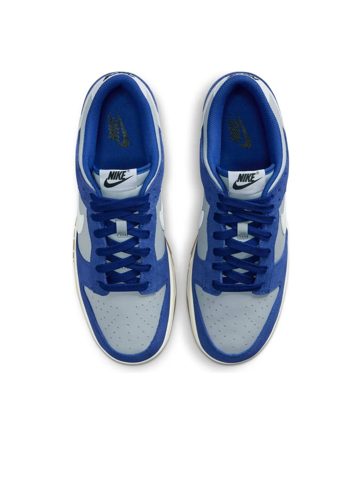 Кроссовки Nike Dunk Low SE 'Deep Royal Blue' — изображение 2 из 6, синий