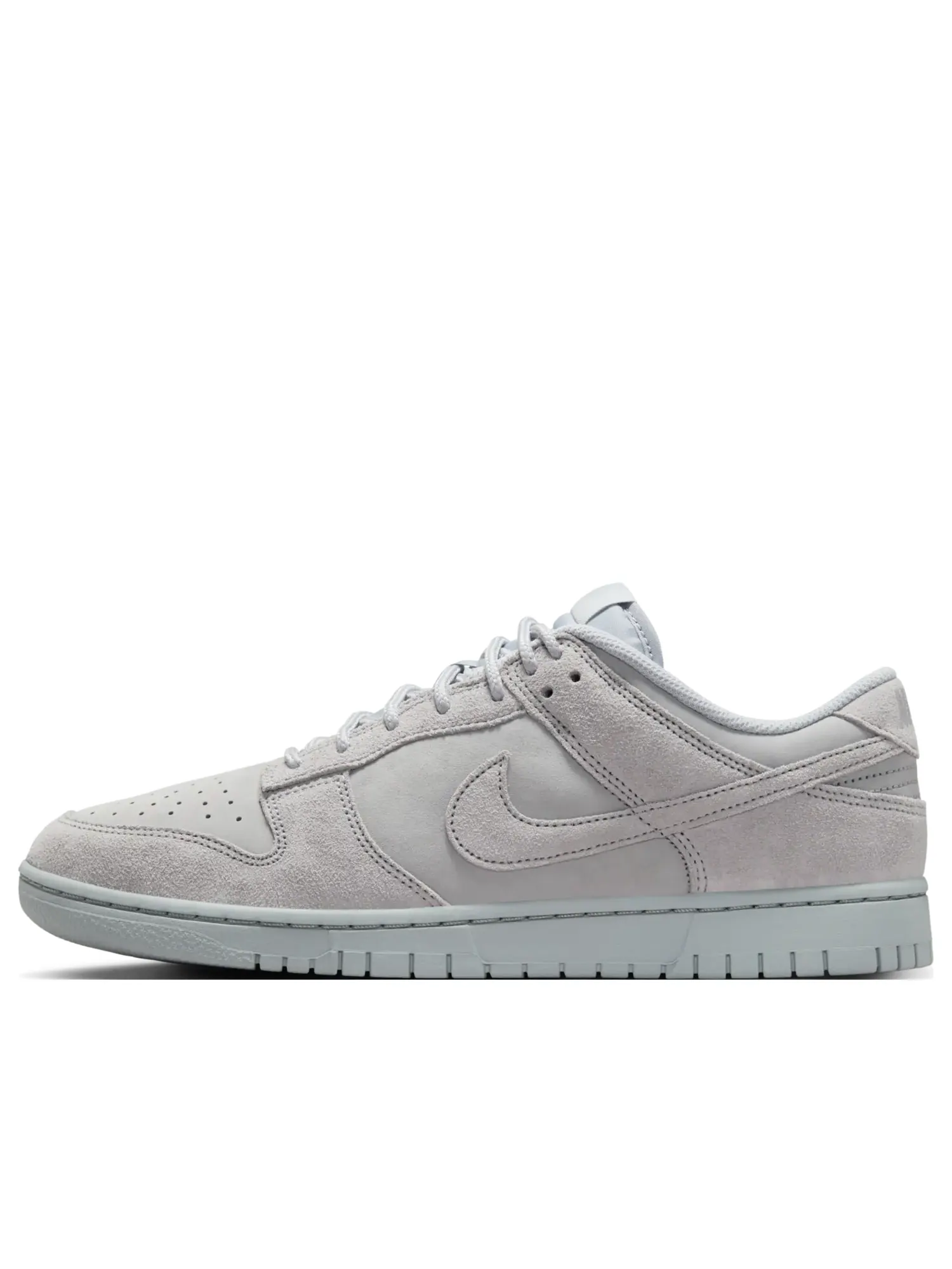 Кроссовки Nike Dunk Low SE 'Wolf Grey' — изображение 1 из 7, серый
