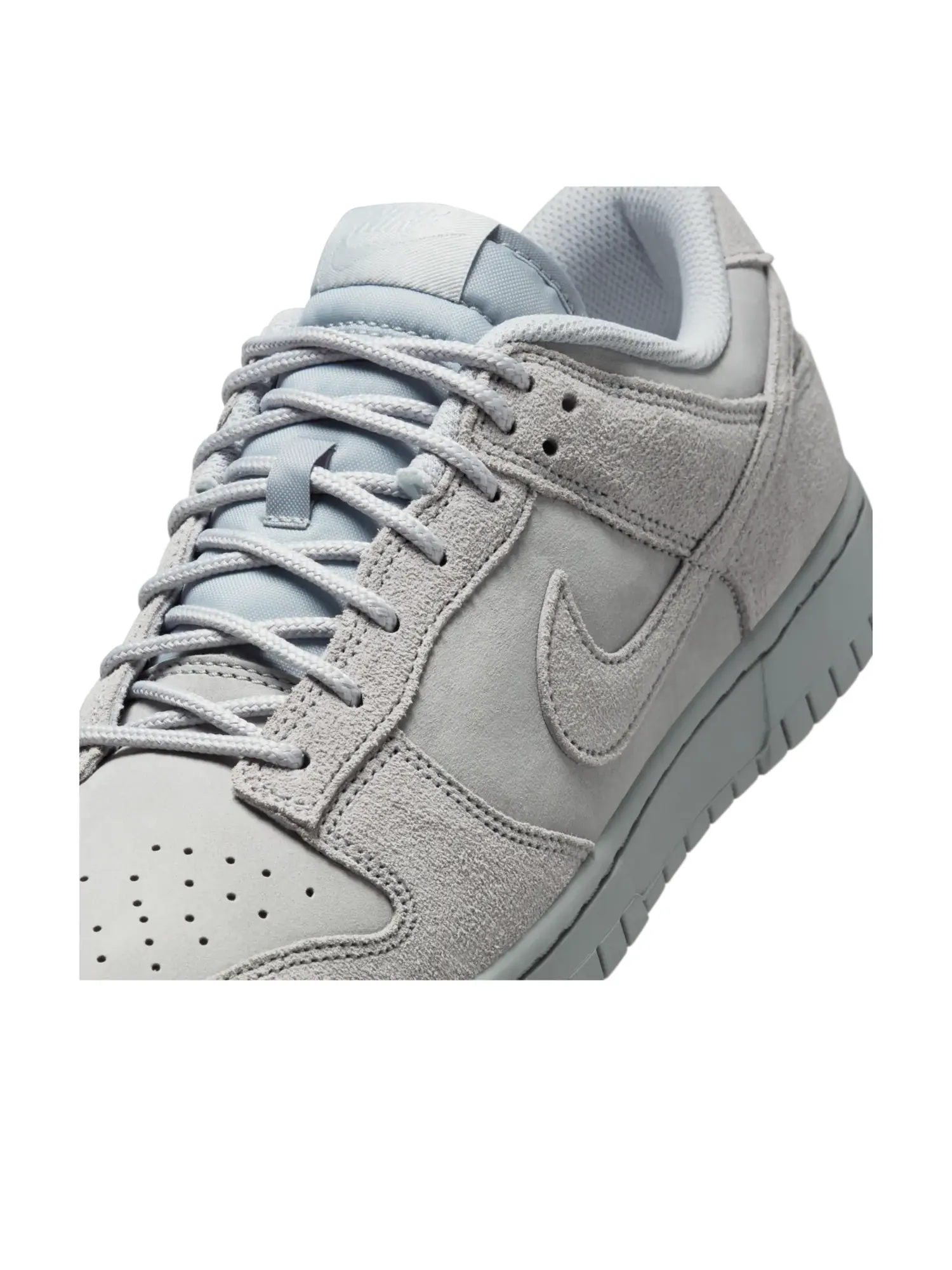 Кроссовки Nike Dunk Low SE 'Wolf Grey' — изображение 7 из 7, серый