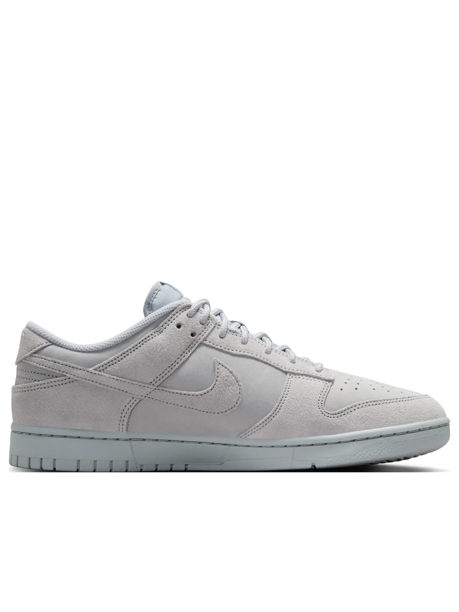 Nike Dunk Low SE 'Wolf Grey' — изображение 2 из 7, серый