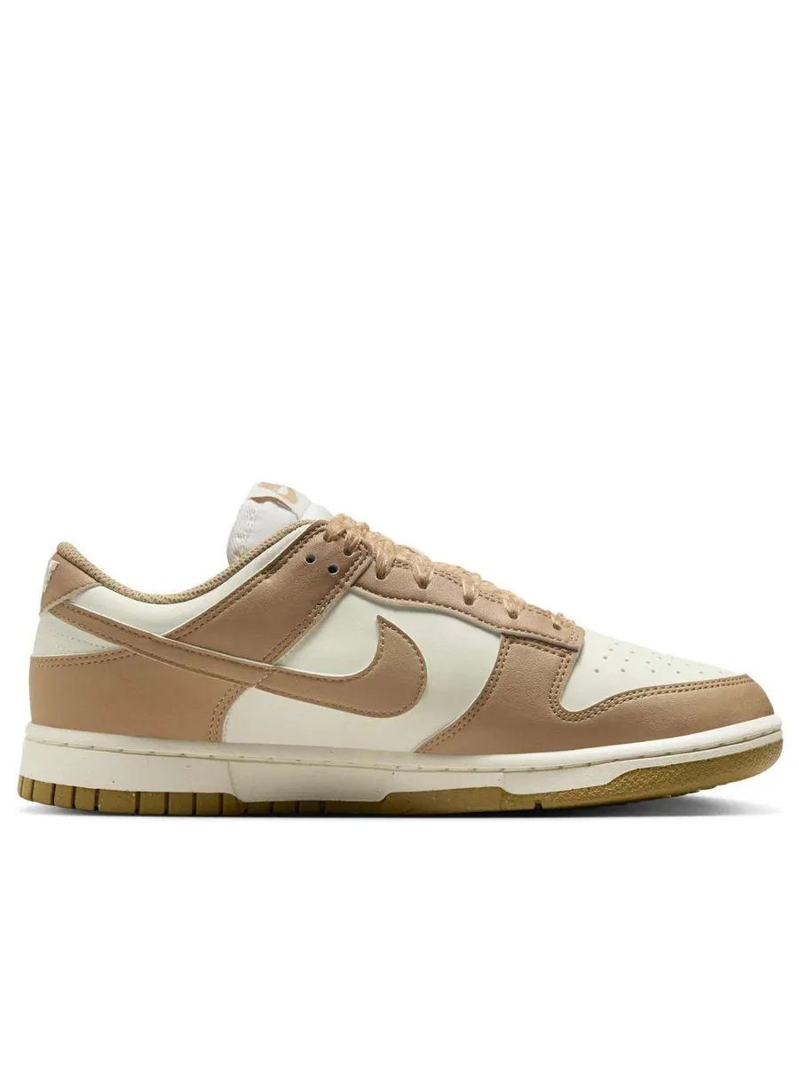 Кроссовки (WMNS) Nike Dunk Low Next Nature 'Parachute Beige' — изображение 2 из 6, бежевый