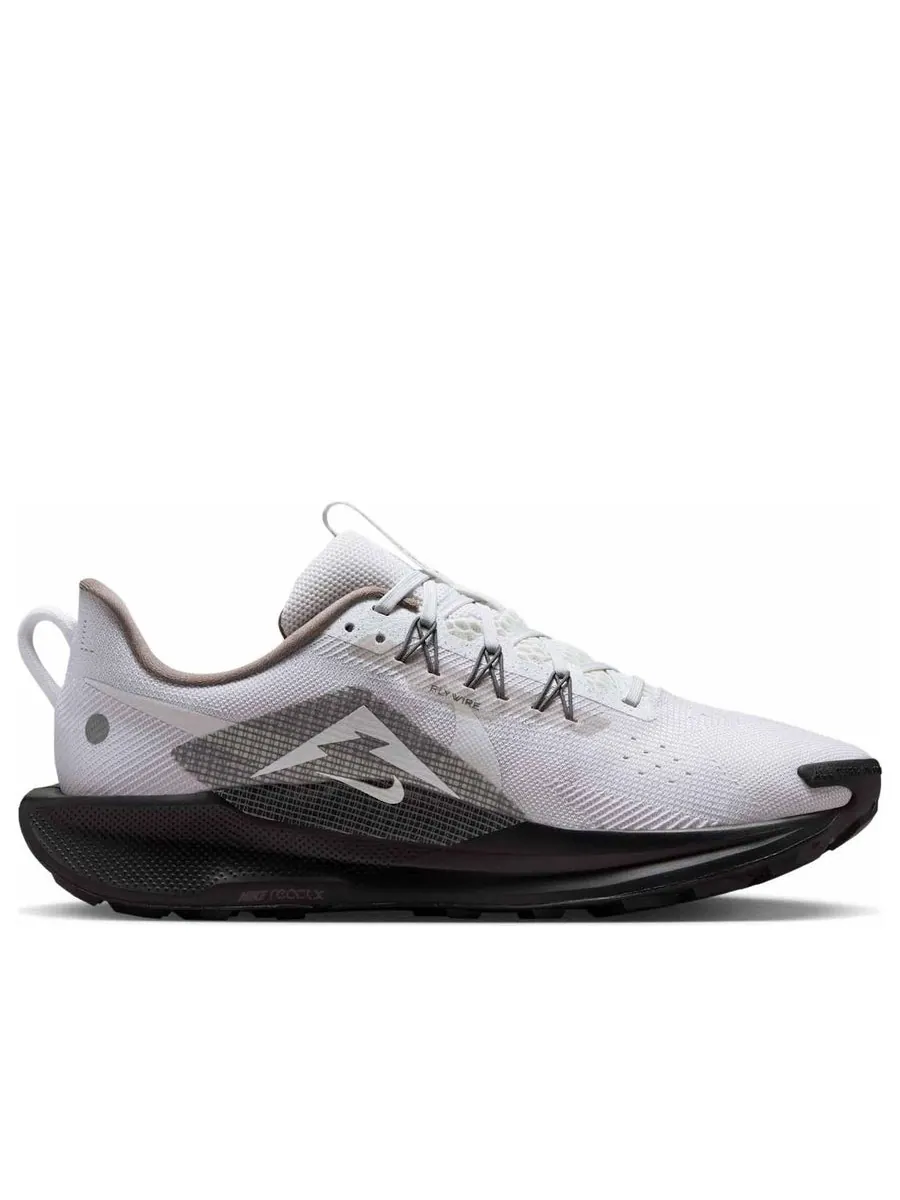 Кроссовки Nike Pegasus Trail 5 'Vast Grey Black Gum' — изображение 2 из 6, серый