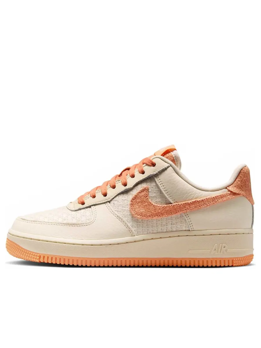 Кроссовки (WMNS) Nike Air Force 1 '07 'Copper Moon' — изображение 1 из 6, бежевый