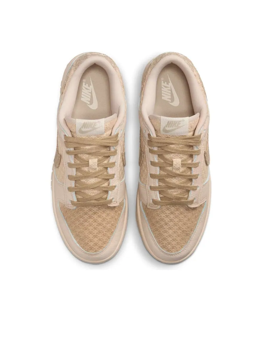 Кроссовки (WMNS) Nike Dunk Low 'Sanddrift' — изображение 4 из 6, бежевый