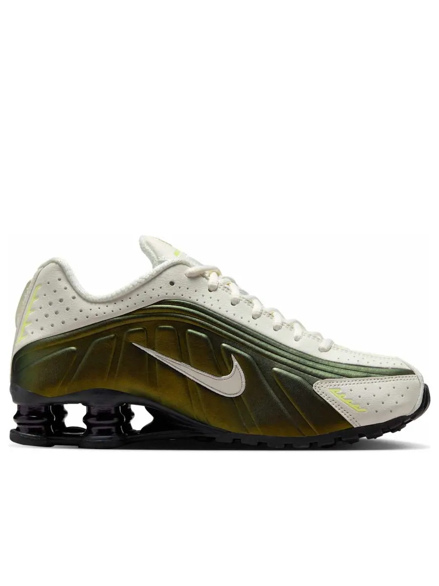 Кроссовки (WMNS) Nike Shox R4 'Sail Light Lemon Twist' — изображение 2 из 6, бежевый
