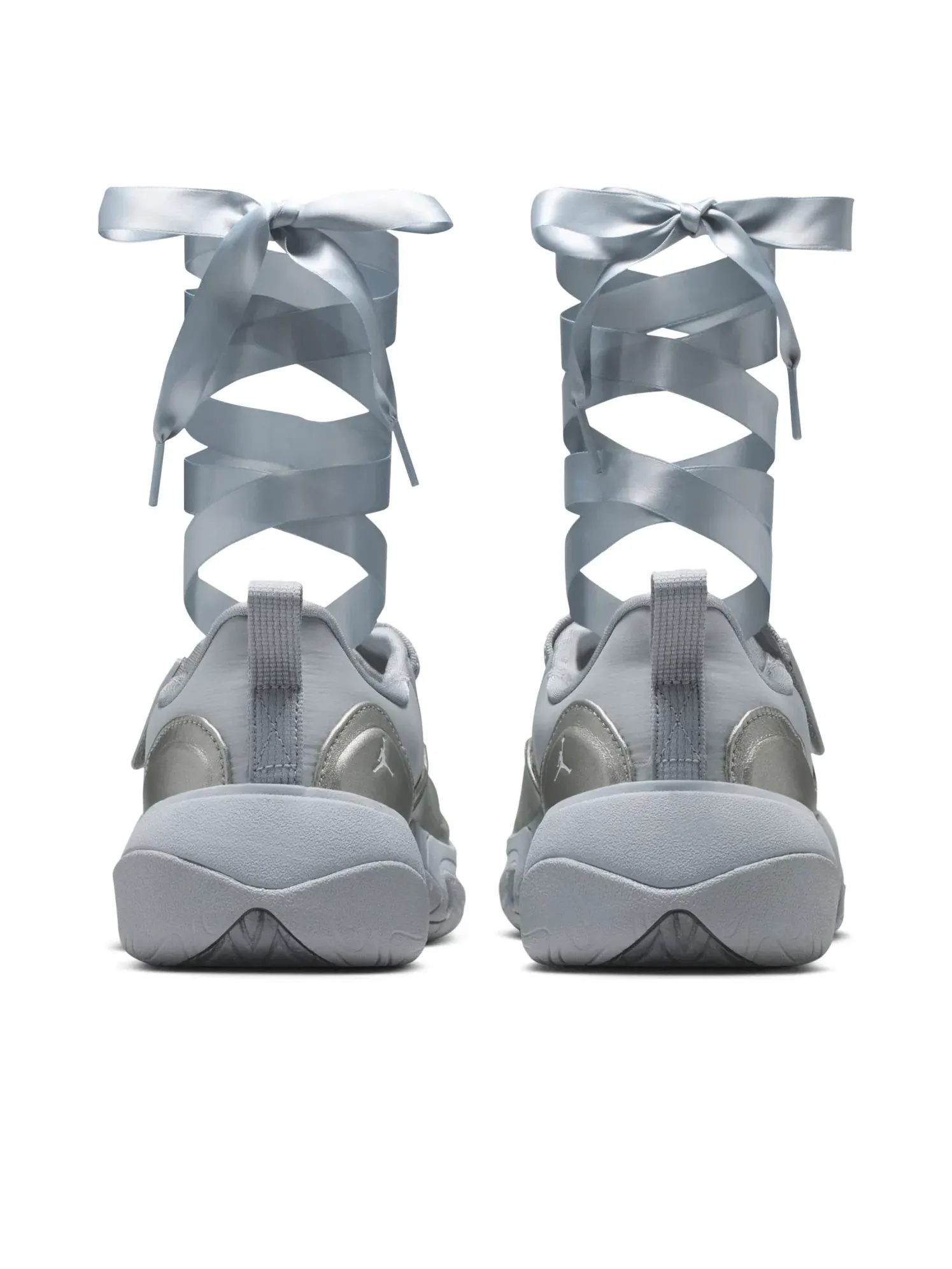 Кроссовки Air Jordan Pointe 'Metallic Silver Smoke Grey' B8597-002 — изображение 4 из 7, серебряный