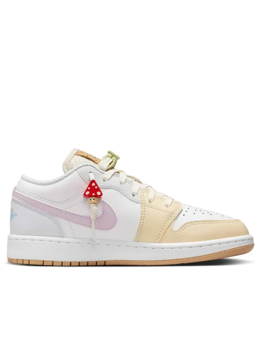 Кроссовки (GS) Air Jordan 1 Low 'Mushroom' — изображение 2 из 6, бежевый