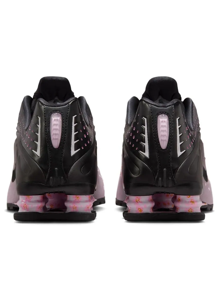Кроссовки (WMNS) Nike Shox R4 'Sakura' — изображение 5 из 6, розовый