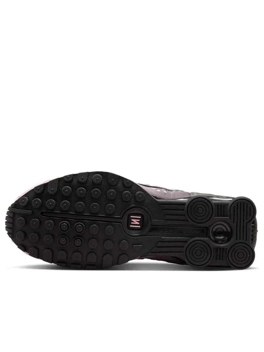 Кроссовки (WMNS) Nike Shox R4 'Sakura' — изображение 6 из 6, розовый