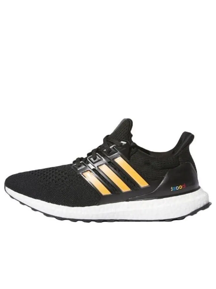 Кроссовки adidas Ultraboost 1.0 Adicolor 'Black' — изображение 1 из 5, черный