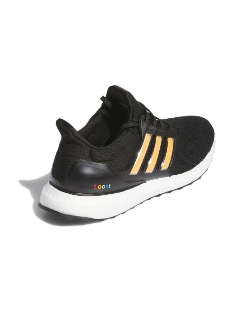 Кроссовки adidas Ultraboost 1.0 Adicolor 'Black' — изображение 4 из 5, черный