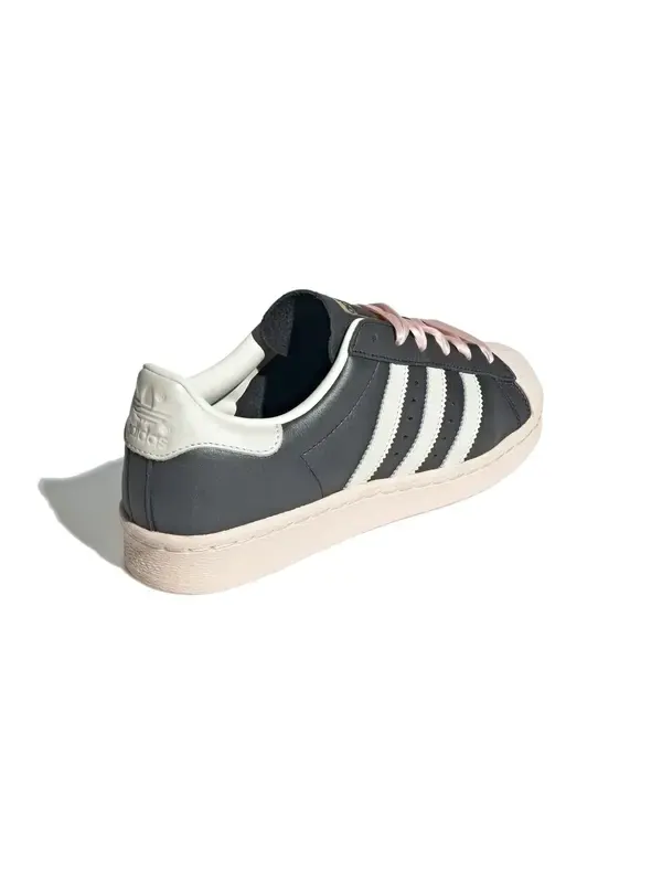 Кроссовки superstar 82 'black pink ribbon laces' Adidas — изображение 4 из 4, черный