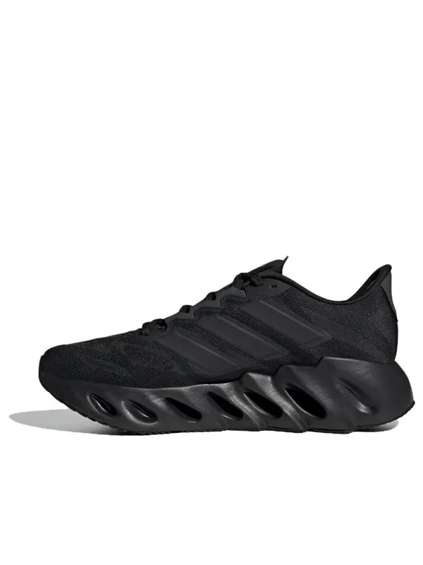 Кроссовки switch fwd 'triple black' Adidas — изображение 1 из 4, черный