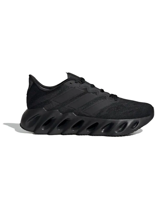 Кроссовки switch fwd 'triple black' Adidas — изображение 2 из 4, черный