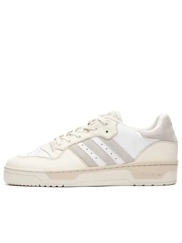 Кроссовки x sneakersnstuff соперничество низкий Adidas — изображение 1 из 3, белый/белый