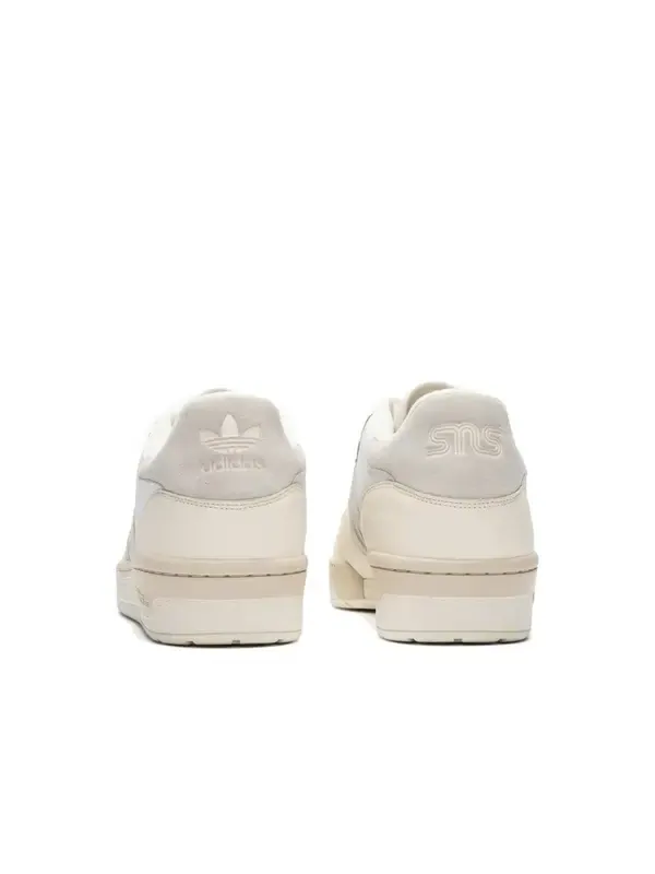 Кроссовки x sneakersnstuff соперничество низкий Adidas — изображение 3 из 3, белый/белый