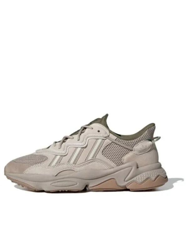 Кроссовки оригинальные ozweego Adidas — изображение 1 из 3, коричневый