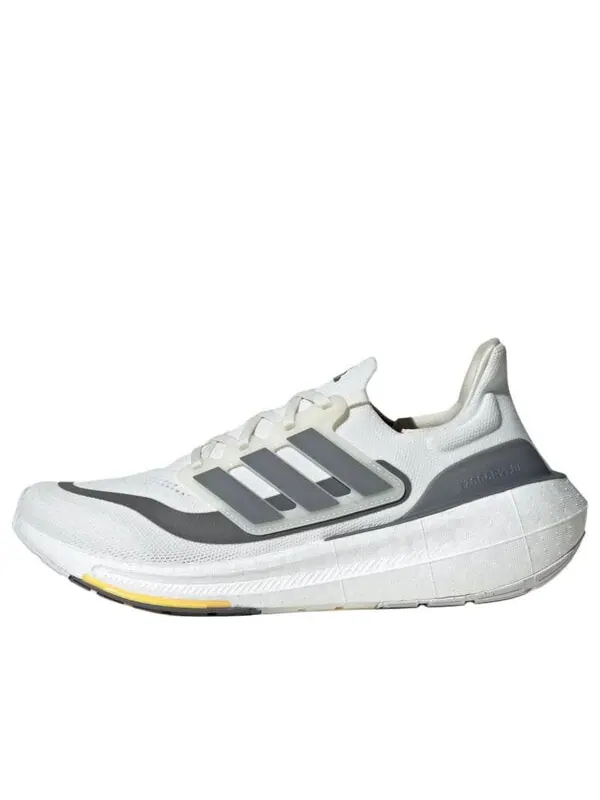 Кроссовки ultraboost light 'non dyed iron metallic' Adidas — изображение 1 из 4, металлик/слоновая кость