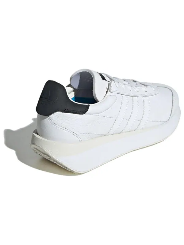 Кроссовки оригинальные кантри xlg Adidas — изображение 3 из 3, белый