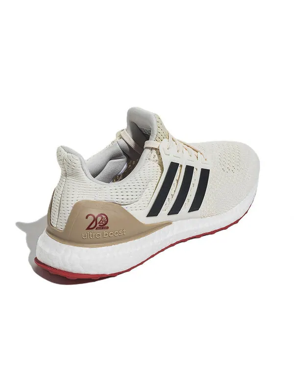 Кроссовки ультрабуст днк Adidas — изображение 4 из 4, белый/черный/красный