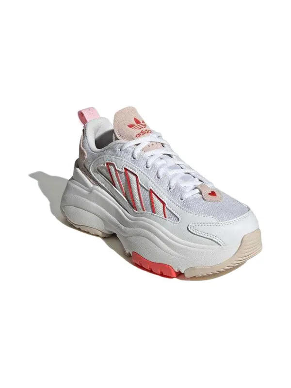Кроссовки ozgaia Adidas — изображение 4 из 4