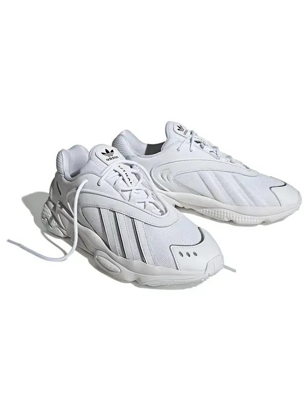 Кроссовки оригиналы oztral Adidas — изображение 3 из 4