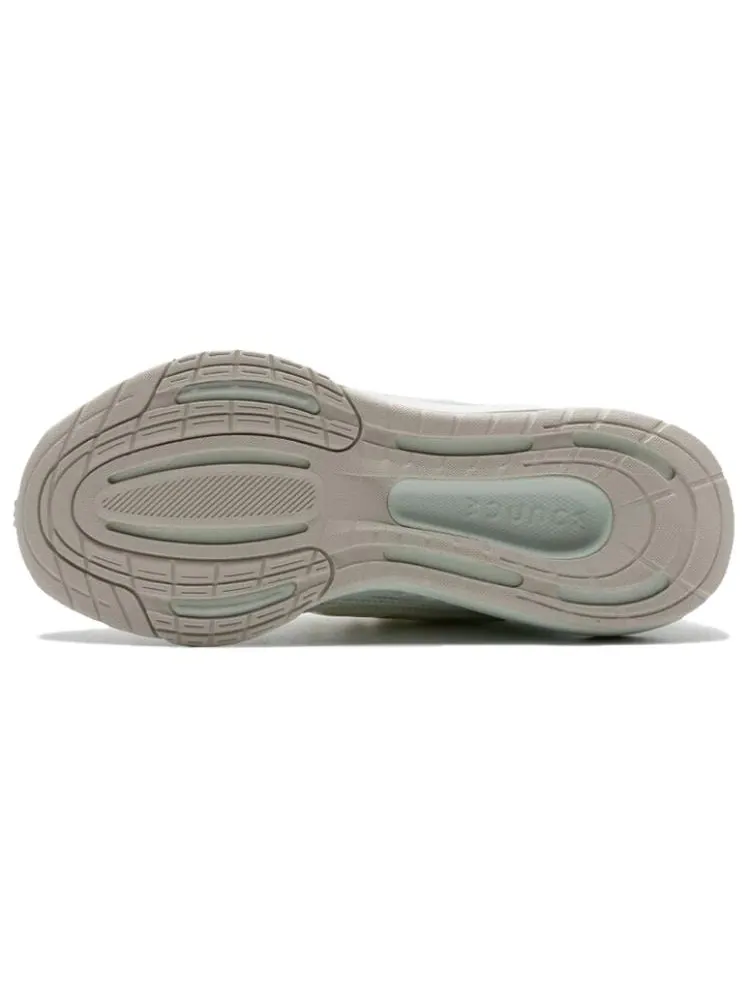 Кроссовки (WMNS) adidas Ultrabounce 'Crystal Jade Zero Metalic' — изображение 6 из 6, белый