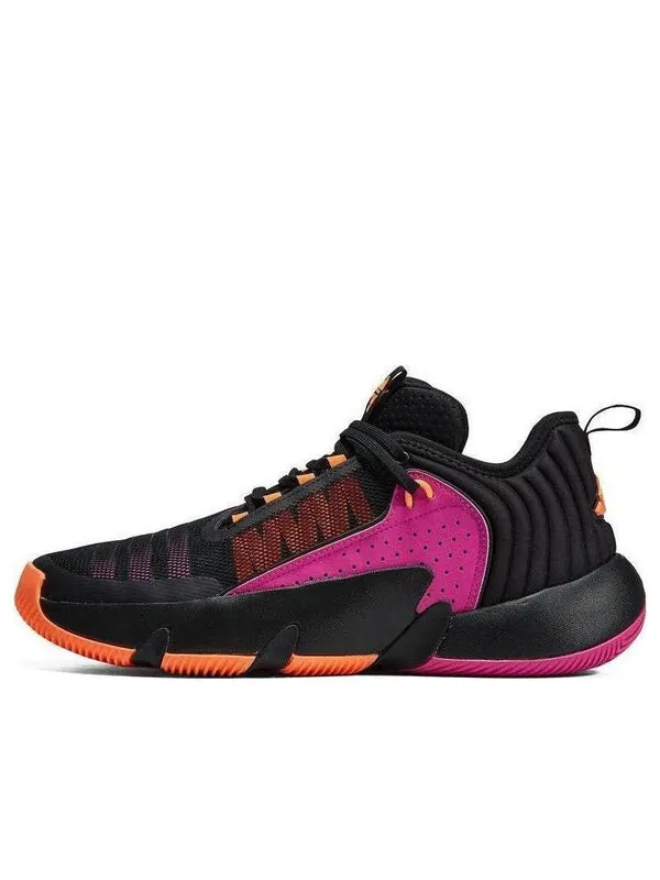 Кроссовки trae unlimited Adidas — изображение 1 из 4, черный/розовый