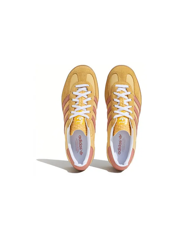 Кроссовки газель для помещений Adidas — изображение 2 из 4, желтый/розовый