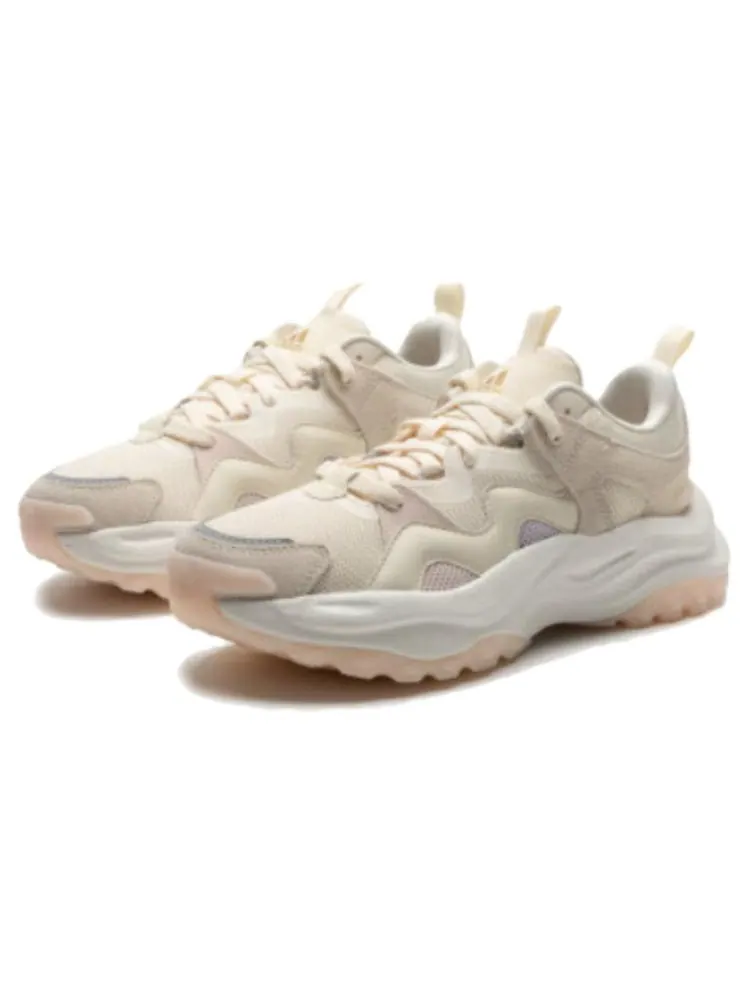 Кроссовки (WMNS) adidas Maxxwavy 'Cream White Beige' — изображение 3 из 5, бежевый