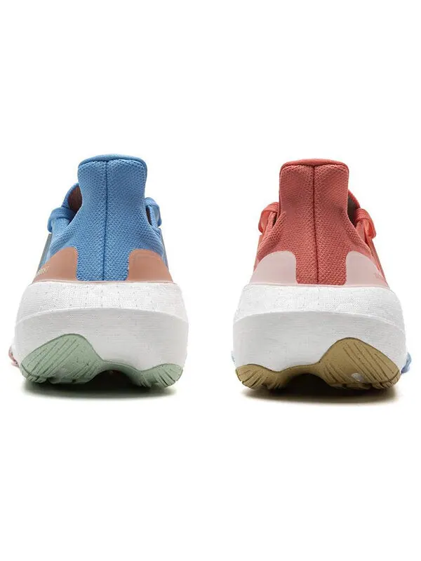 Кроссовки ультрабуст лайт Adidas — изображение 3 из 4, синий/желтый/зеленый
