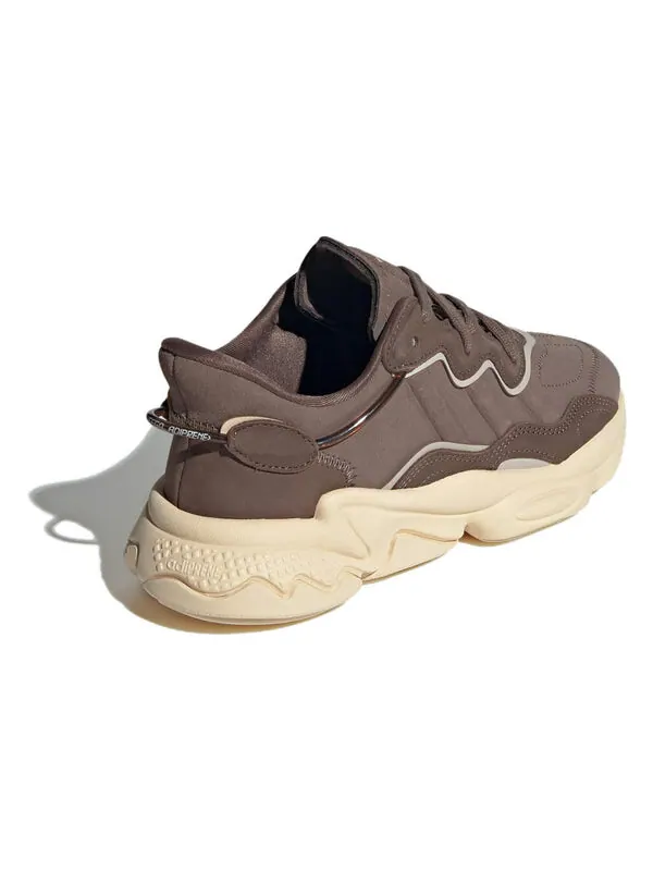 Кроссовки ozweego Adidas — изображение 3 из 4, коричневый/мульти
