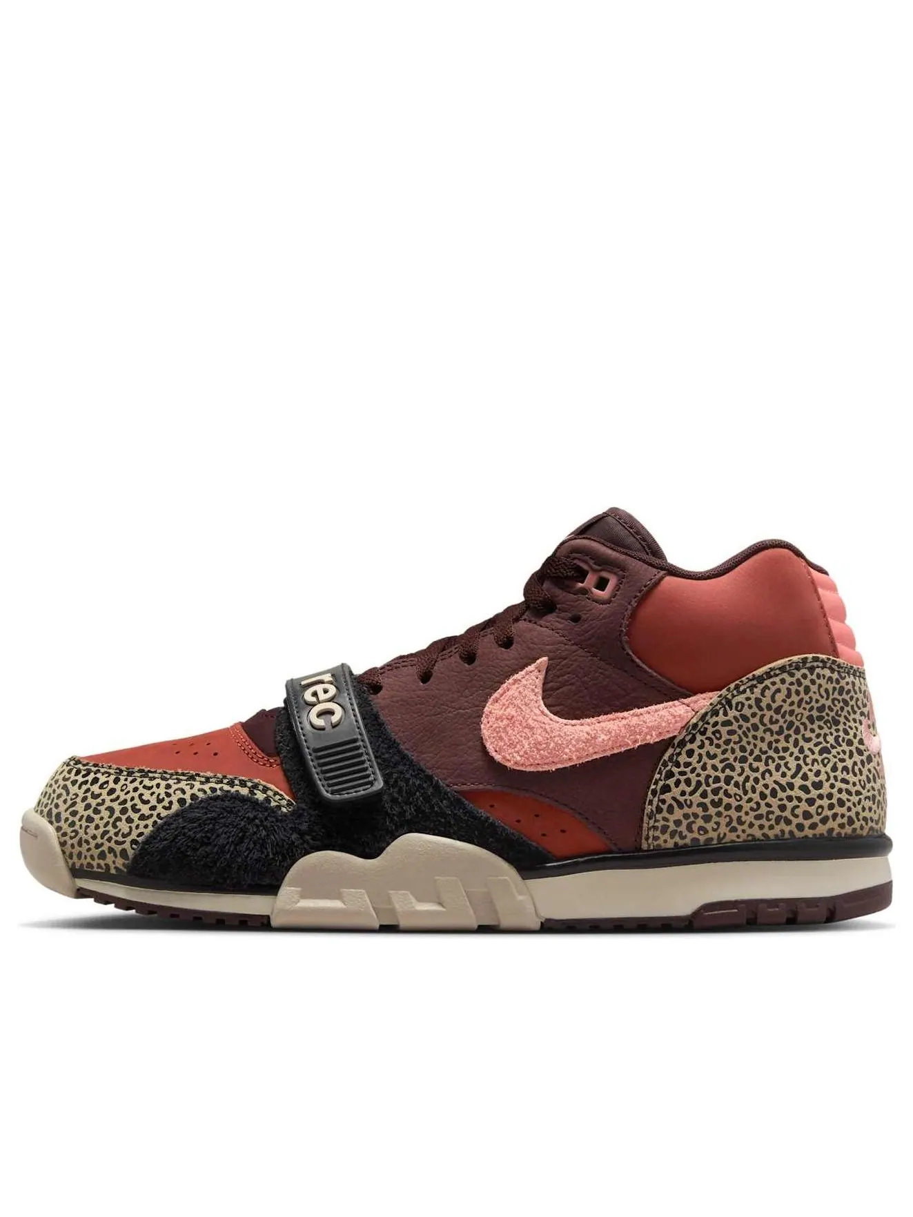 Кроссовки Nike SB x Arts-Rec Air Trainer 1 'Limestone' — изображение 1 из 6, коричневый