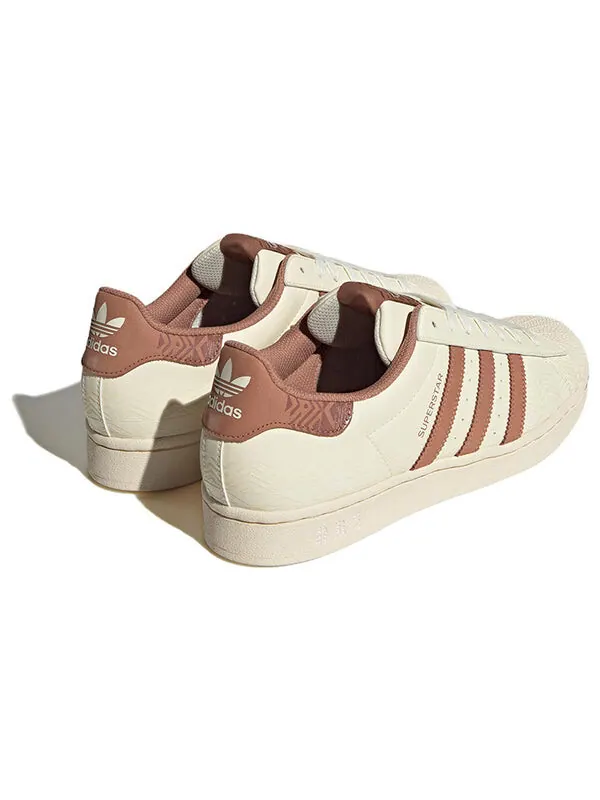 Кроссовки оригиналы суперзвезда Adidas — изображение 4 из 4, кремовый/коричневый