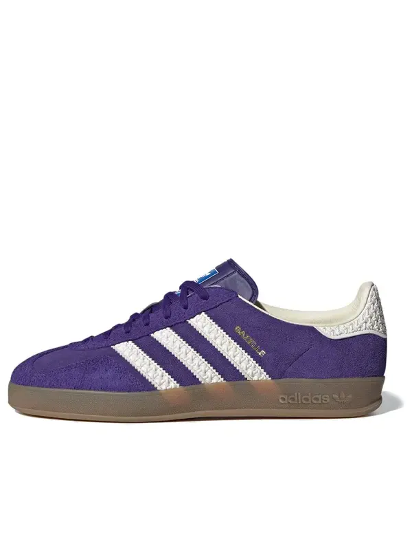 Кроссовки газель для помещений Adidas — изображение 1 из 4, фиолетовый/белый