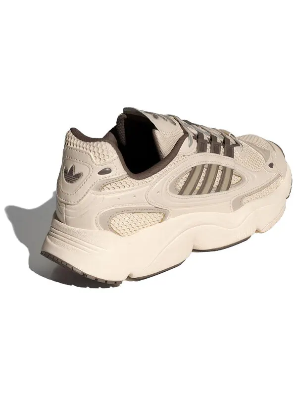 Кроссовки оригиналы ozmillen Adidas — изображение 2 из 3, бежевый