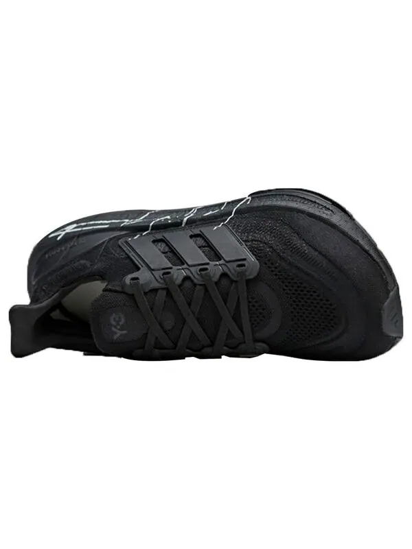Кроссовки y3 ultraboost легкие Adidas — изображение 3 из 4, черный/черный/белый