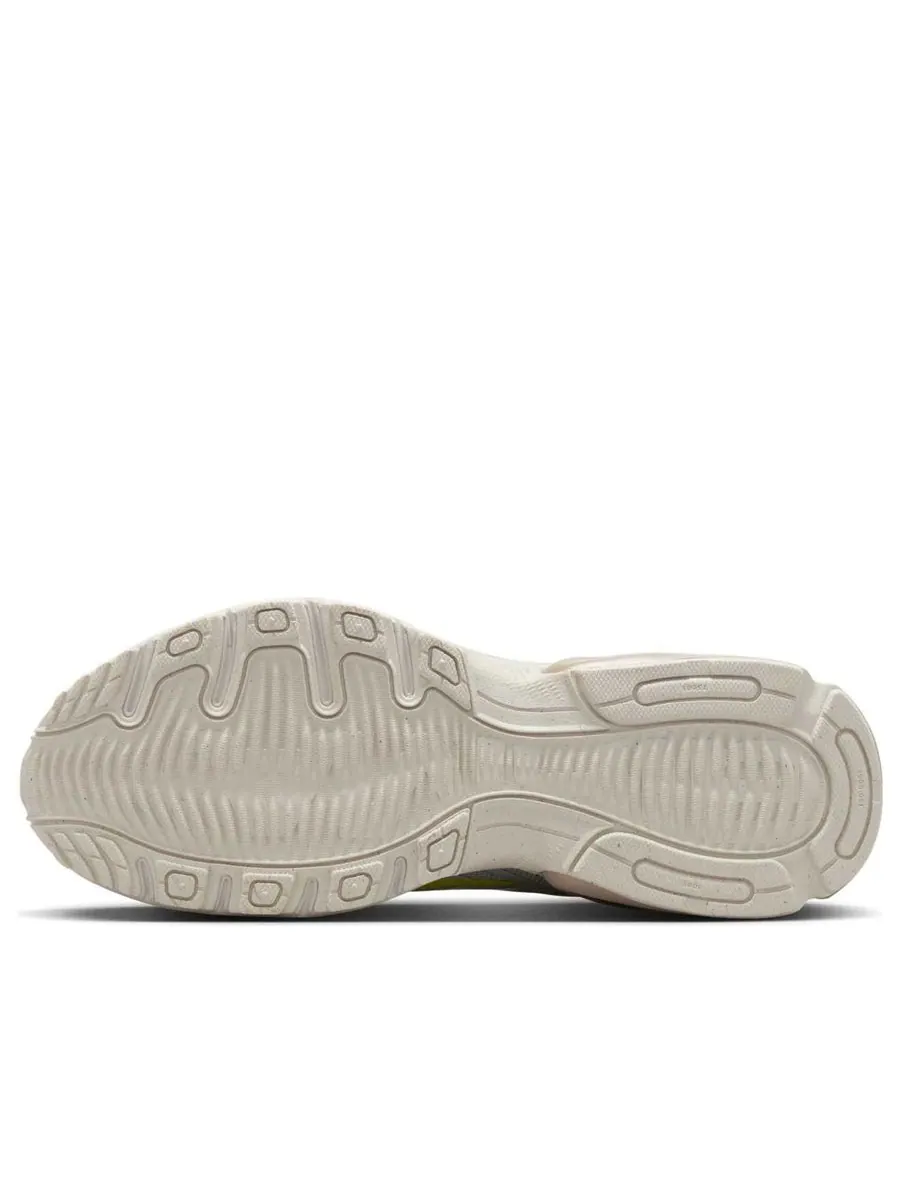 Кроссовки Nike Air Max Fire 'Light Bone Khaki Volt' — изображение 6 из 6, бежевый