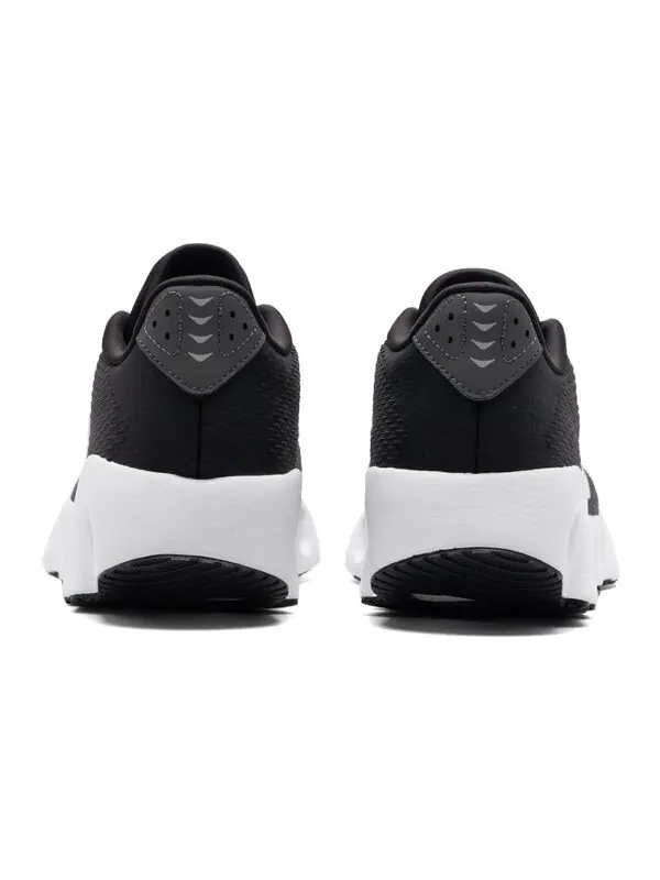 Кроссовки Adidas Switch Run Running Shoes 'Cloud White Black' — изображение 4 из 4, черный/белый/серебристый