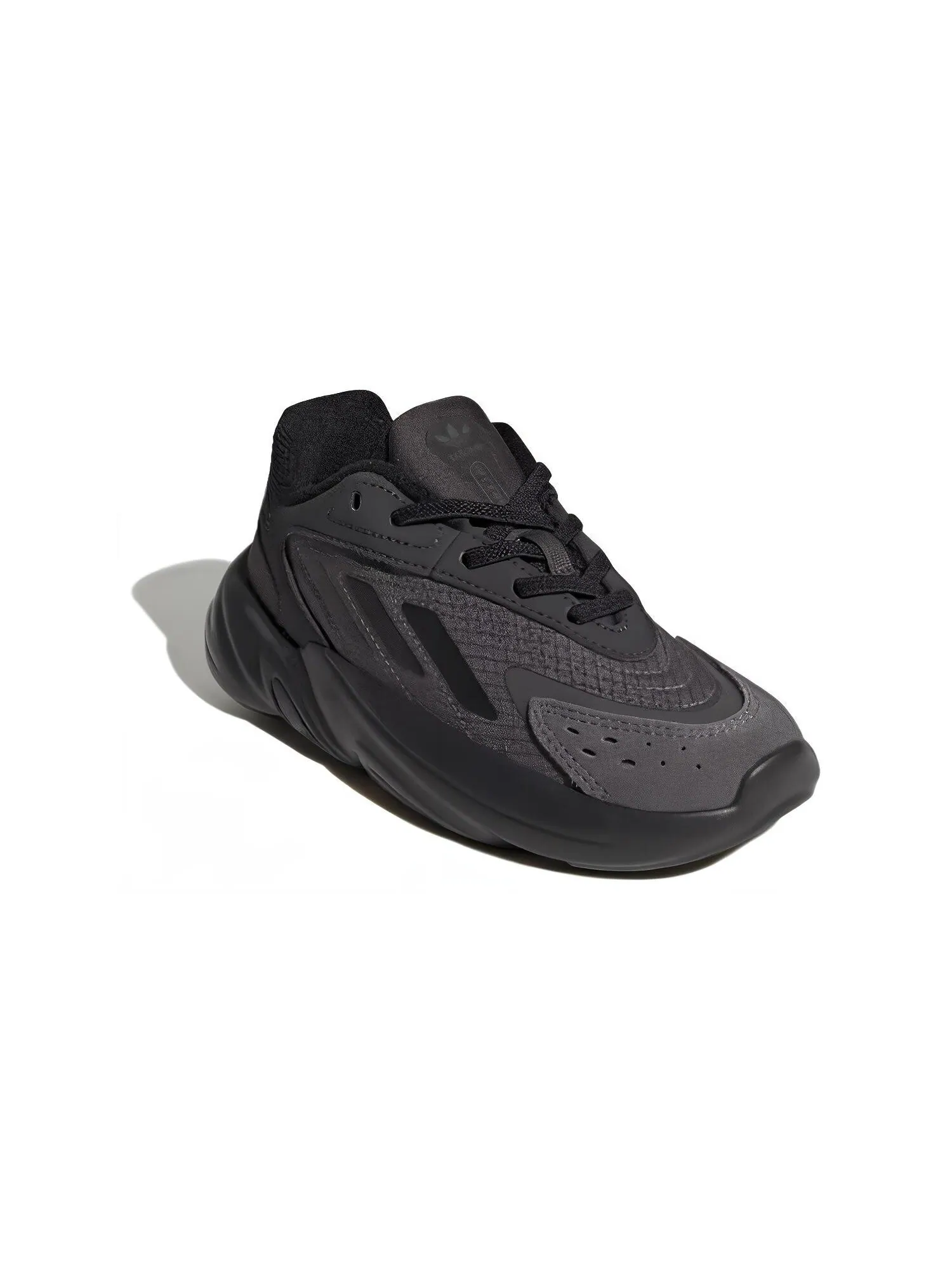 Кроссовки Adidas Originals Ozelia Lifestyle Kids Low-top — изображение 3 из 5, черный
