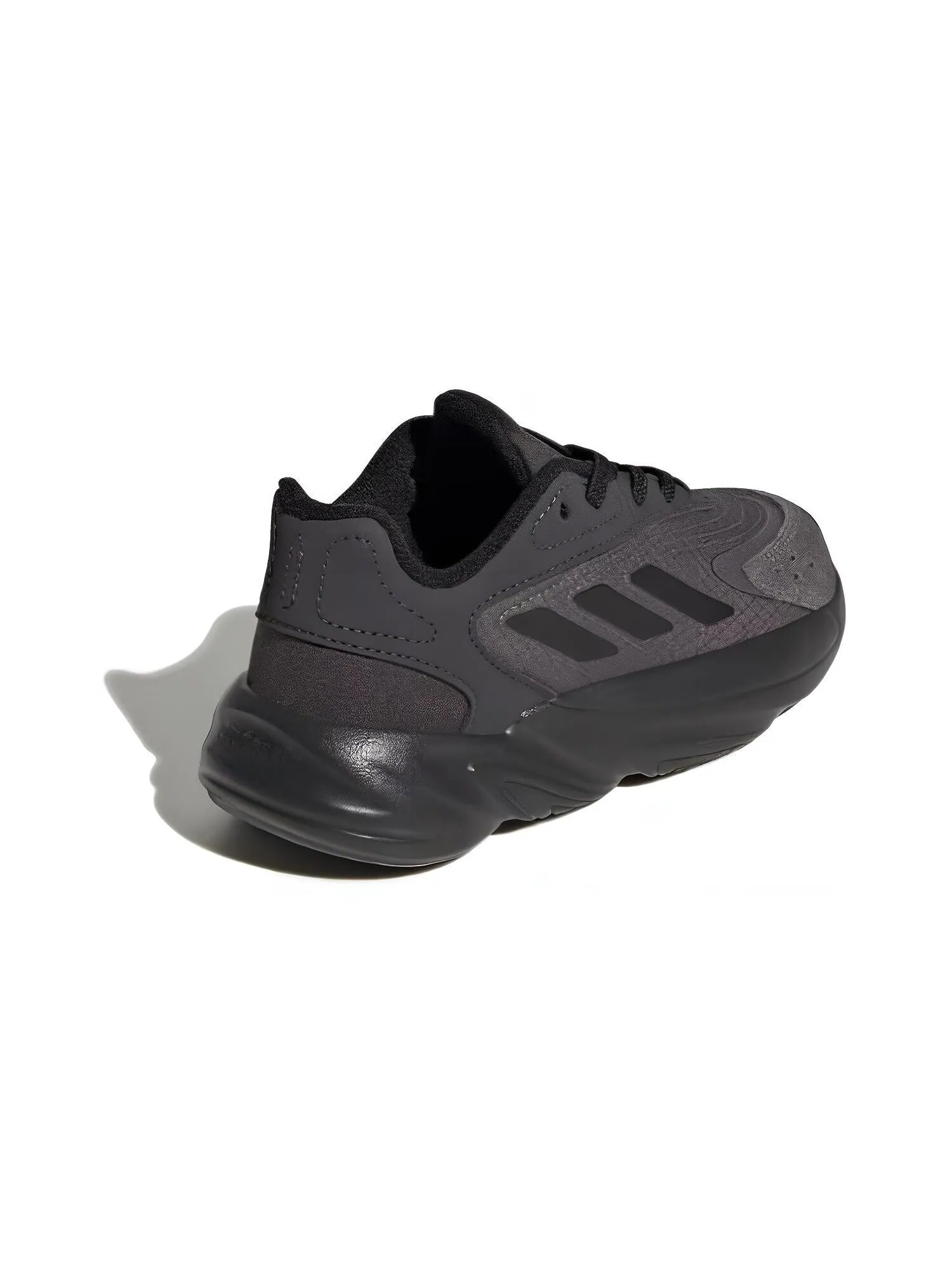 Кроссовки Adidas Originals Ozelia Lifestyle Kids Low-top — изображение 4 из 5, черный
