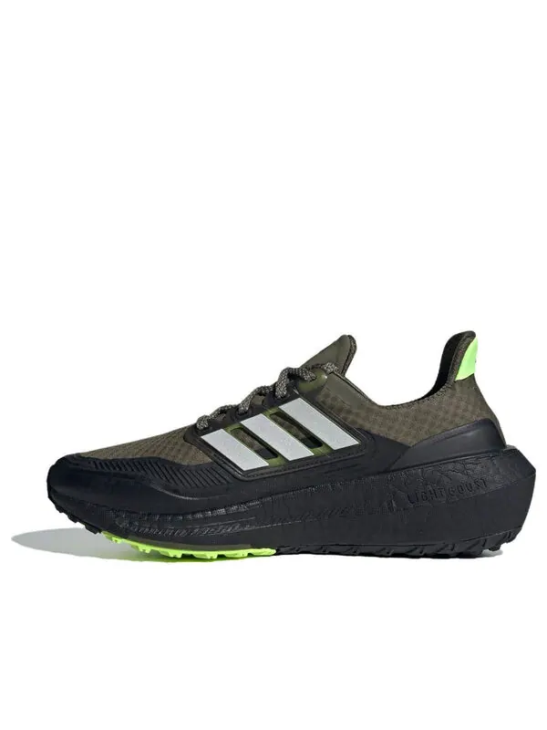 Кроссовки ультрабуст лайт Adidas — изображение 1 из 4, оливковый зеленый