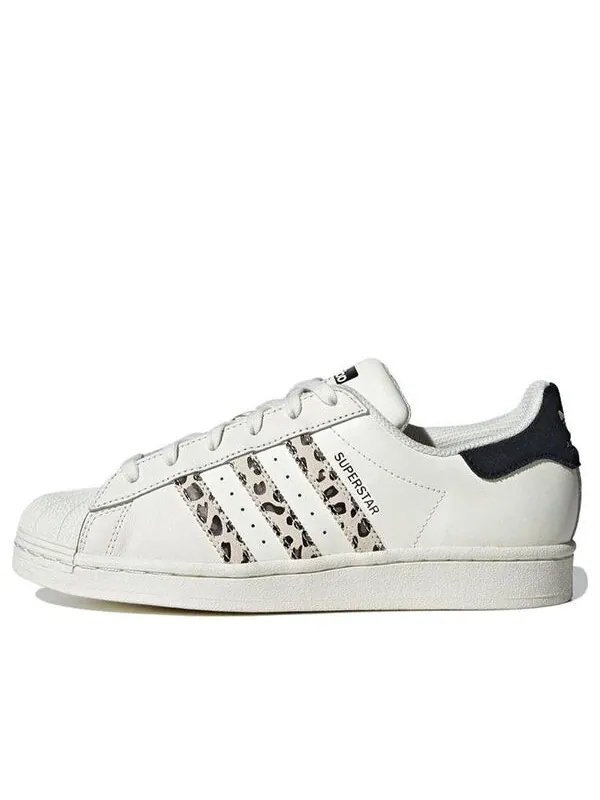 Кроссовки оригиналы суперзвезда Adidas — изображение 1 из 4, белый/черный/белый