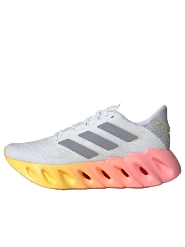 Кроссовки switch fwd 2 'cloud white silver spark' Adidas — изображение 1 из 1, белый/серебристый