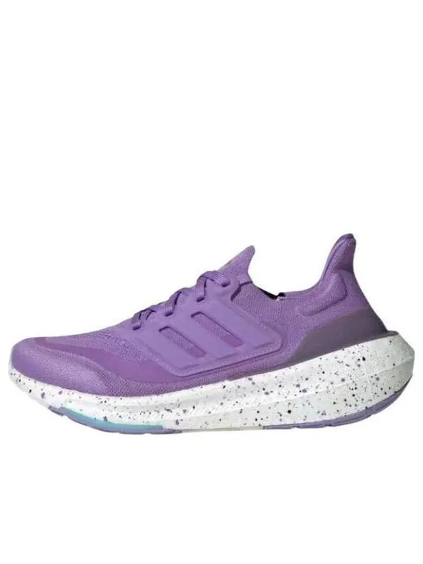 Кроссовки ультрабуст лайт Adidas — изображение 1 из 4, фиолетовый