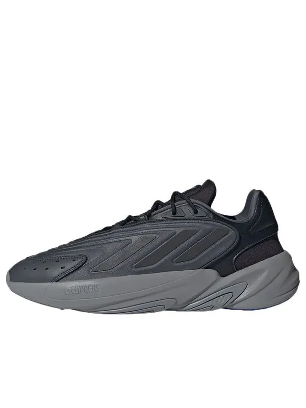 Кроссовки оригиналы ozelia Adidas — изображение 1 из 4, черный/серый/серый
