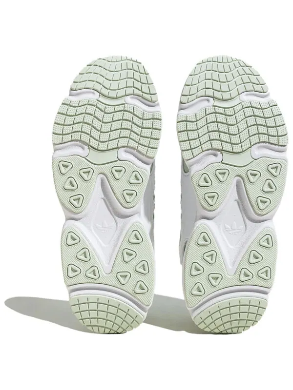 Кроссовки оригиналы ozmillen Adidas — изображение 3 из 3, белый